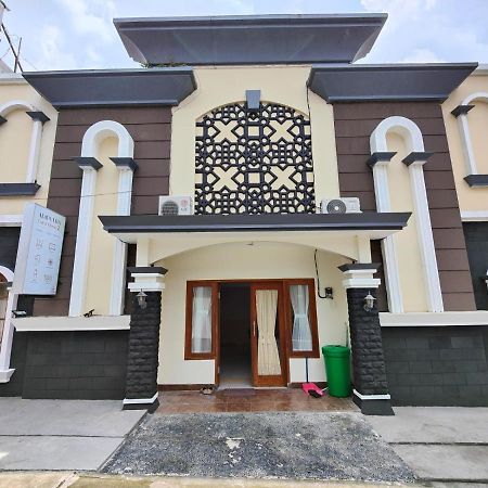 Adiputra Guesthouse 2 By Homiq Ngabean Buitenkant foto